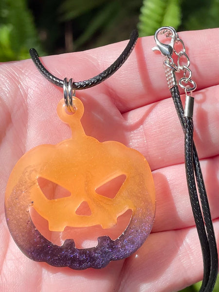 Glow in the Dark Jack o’ Lantern Necklace - Morganna’s Treasures