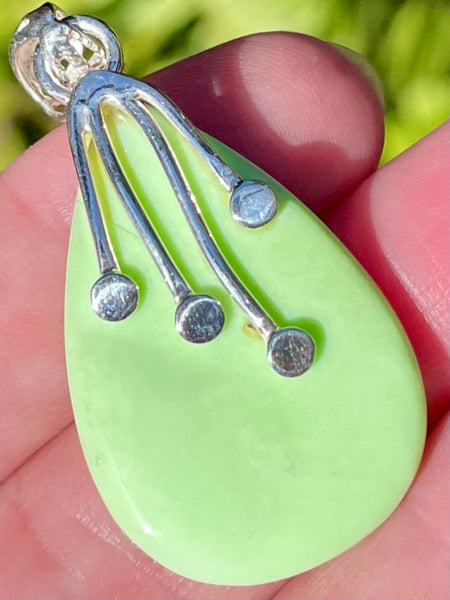 Citron Chrysoprase Pendant - Morganna’s Treasures