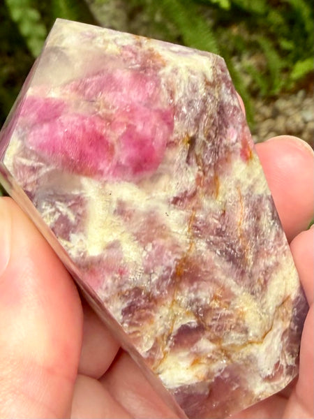 Pink Tourmaline Generator