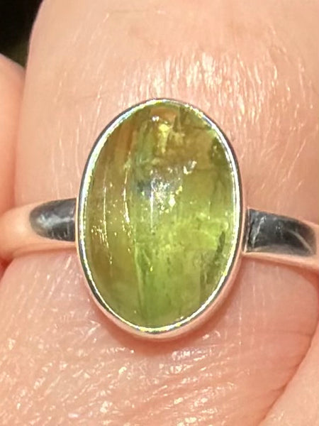Green Kyanite Ring Size 8