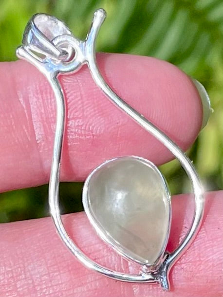 Prehnite Pendant - Morganna’s Treasures 