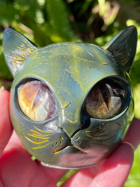 Resin Cat Head with Golden Eyes - Morganna’s Treasures