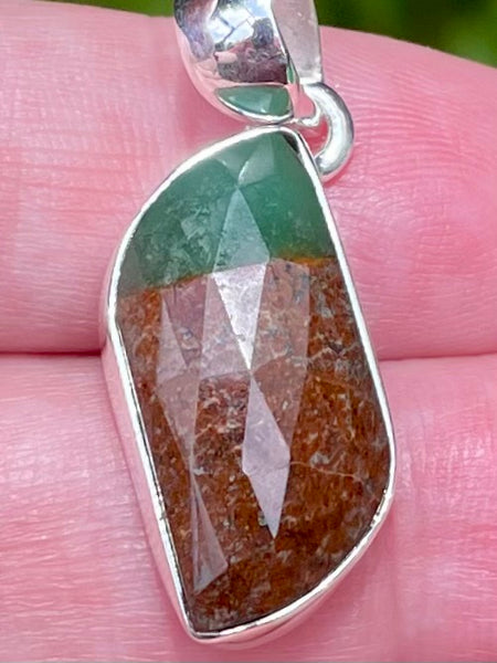 Boulder Chrysoprase Pendant - Morganna’s Treasures 