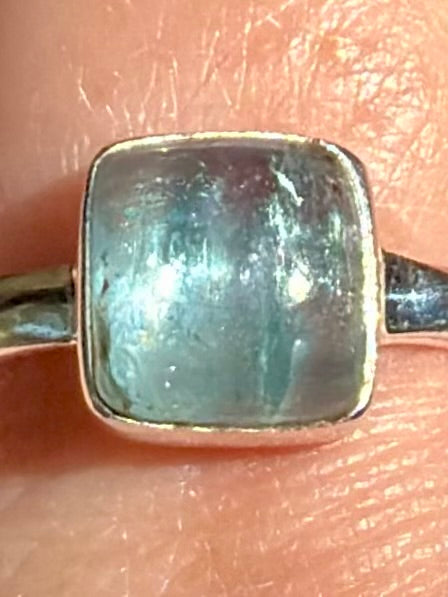Gorgeous Aqua Kyanite Ring Size 8