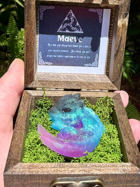 “Maeve” Resin Dragon