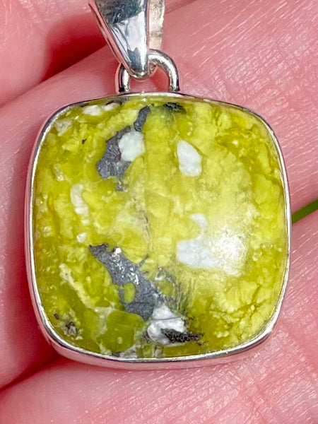 Lizardite Pendant - Morganna’s Treasures 