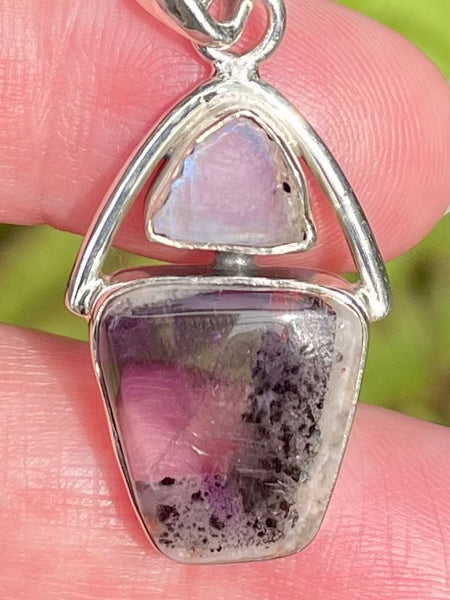 Auralite 23 and Rainbow Moonstone Pendant - Morganna’s Treasures 