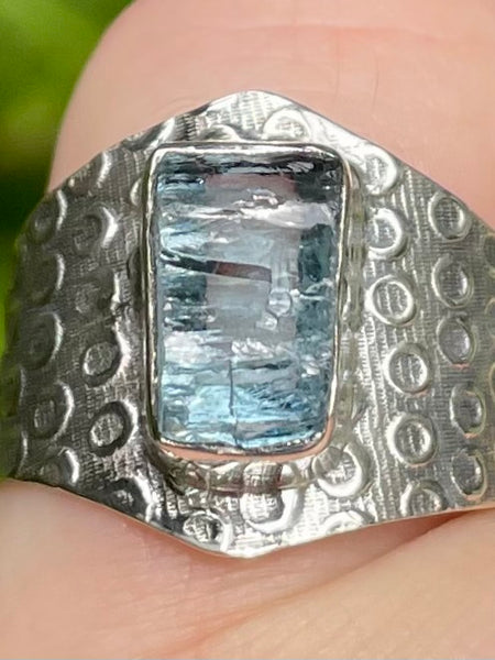 Beautiful Aquamarine Ring Size 8 - Morganna’s Treasures 