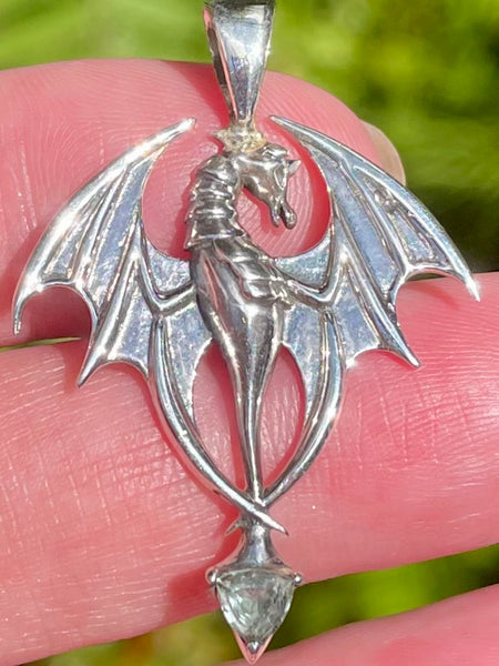 Dragon Aquamarine Pendant - Morganna’s Treasures 