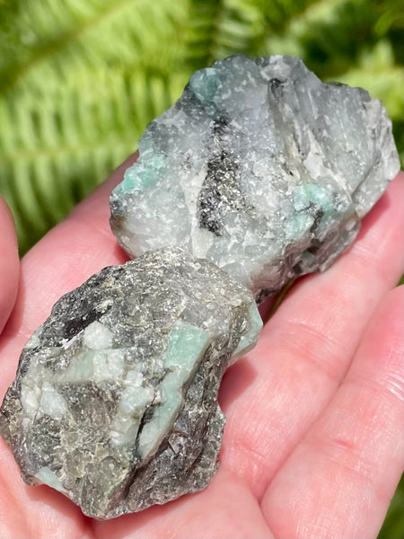 Rough Emerald Stone - Morganna’s Treasures 