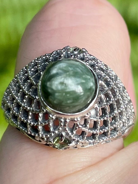 Green Seraphinite Ring Size 6 - Morganna’s Treasures 