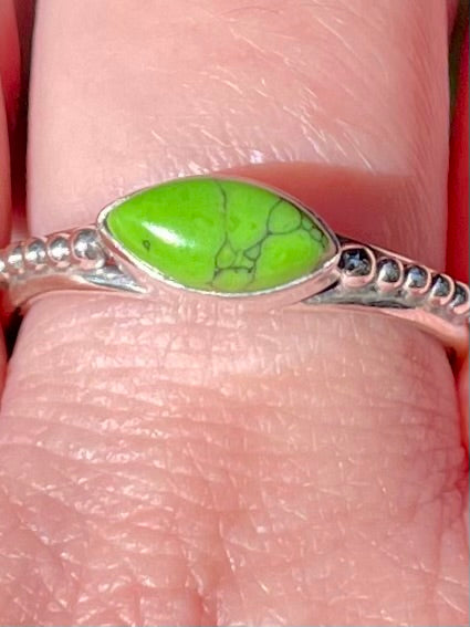 Green Mohave Turquoise Ring Size 9.5