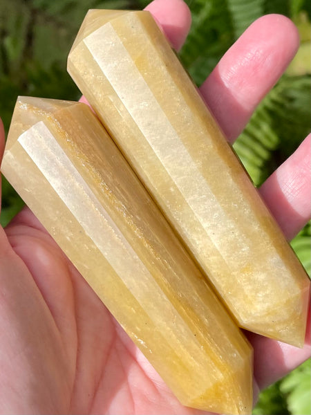 Yellow Aventurine Vogel - Morganna’s Treasures