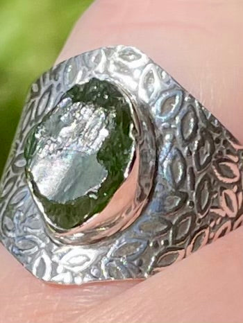 Rough Chrome Diopside Ring Size 7 - Morganna’s Treasures 