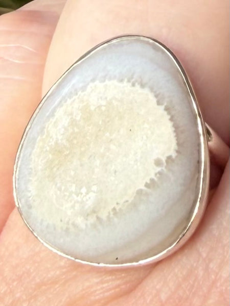Beautiful Quartz Druzy Ring Size 8 - Morganna’s Treasures