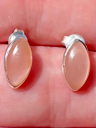 Peach Moonstone Earrings - Morganna’s Treasures 