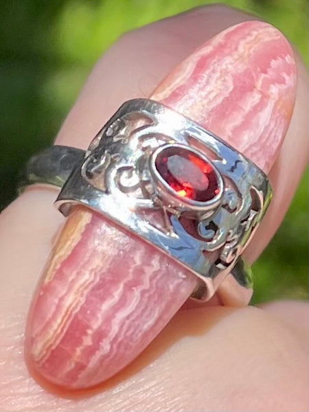 Rhodochrosite and Garnet Ring Size 6.5 - Morganna’s Treasures 