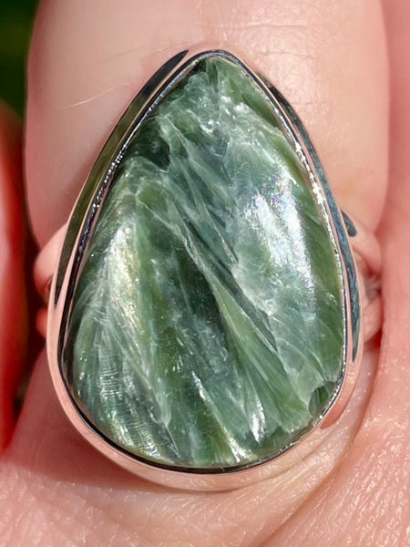 Green Seraphinite Ring Size 7 - Morganna’s Treasures 