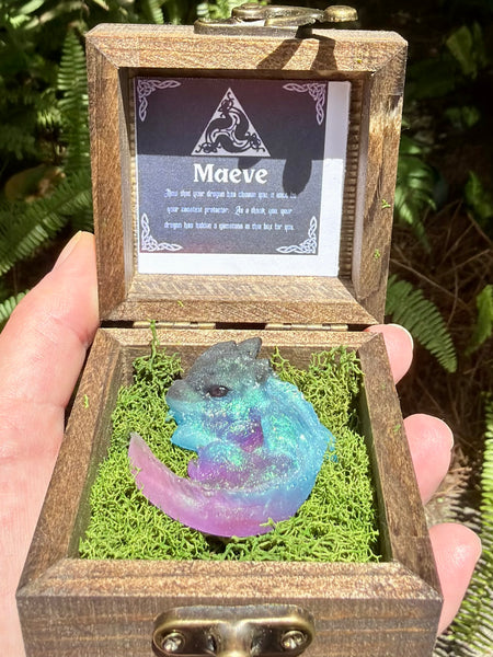 “Maeve” Resin Dragon