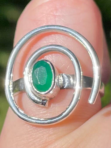 Emerald Spiral Ring Size 5.5 - Morganna’s Treasures 