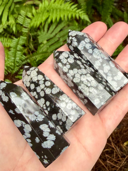 Medium Snowflake Obsidian Generators