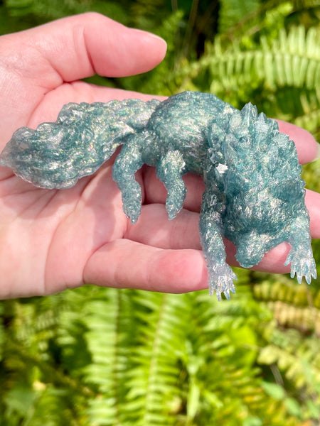 Beautiful Resin Wolf - Morganna’s Treasures 