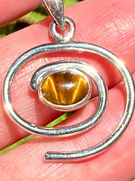 Tigers Eye Pendant - Morganna’s Treasures