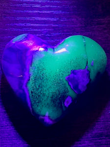 Fluorescent Volcano Agate Heart - Morganna’s Treasures 