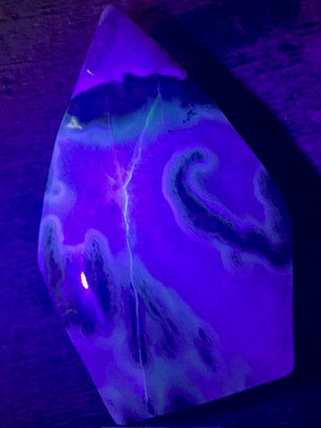 Stunning Fluorescent Volcano Agate Flame - Morganna’s Treasures 