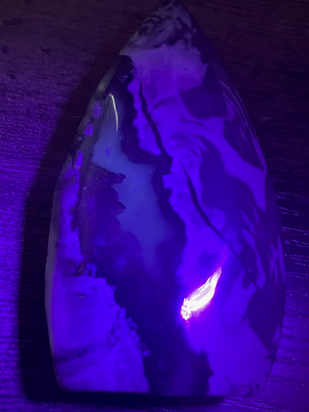 Stunning Fluorescent Volcano Agate Flame - Morganna’s Treasures 