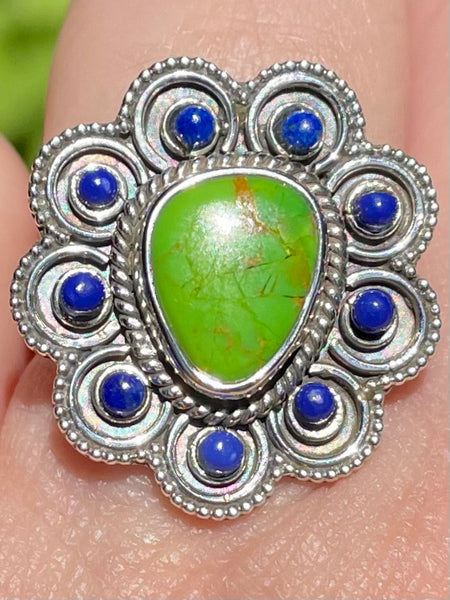 Green Mohave Turquoise and Lapis Lazuli Ring Size 7 - Morganna’s Treasures 