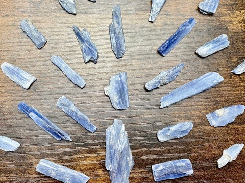 Small Rough Blue Kyanite Blades - Morganna’s Treasures 