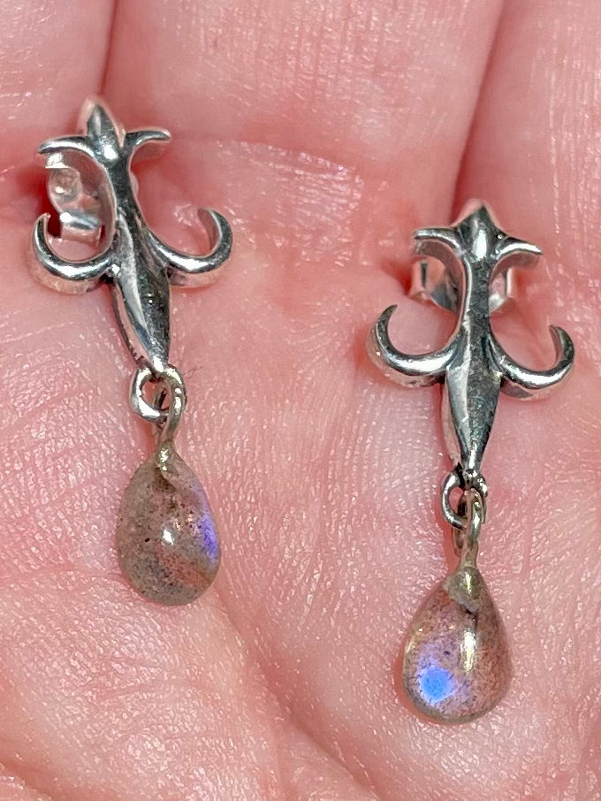 Anchor Labradorite Earrings - Morganna’s Treasures 