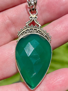 Faceted Green Onyx Pendant - Morganna’s Treasures 