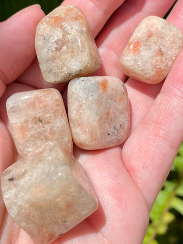 Tumbled Sunstone - Morganna’s Treasures 