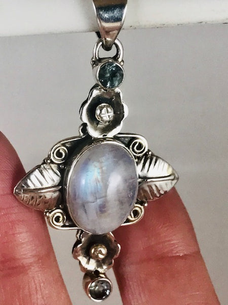 Moonstone and Blue Topaz Floral Pendant - Morganna’s Treasures 