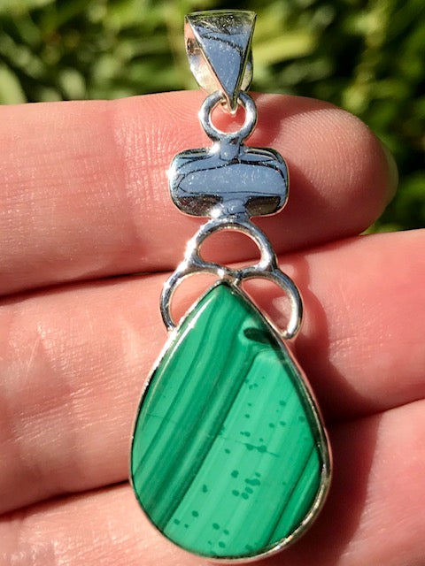 Malachite Pendant - Morganna’s Treasures 