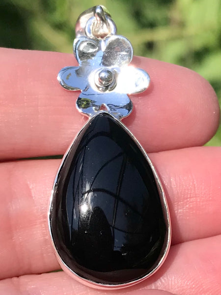 Black Onyx Flower Pendant - Morganna’s Treasures 