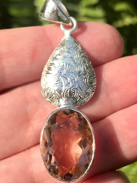 Morganite Pendant - Morganna’s Treasures 