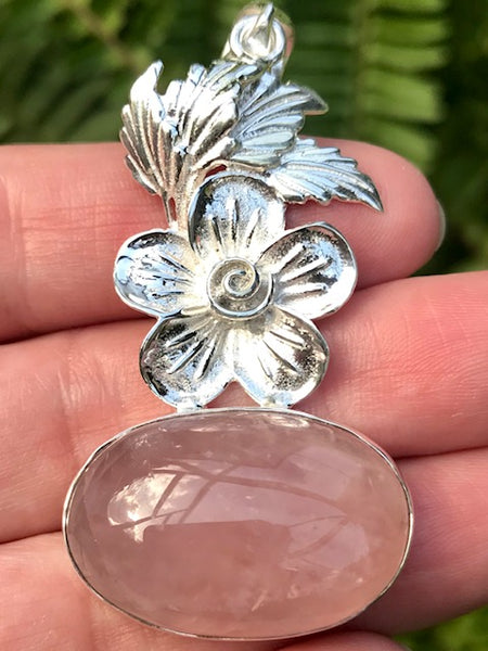 Rose Quartz Flower Pendant - Morganna’s Treasures 