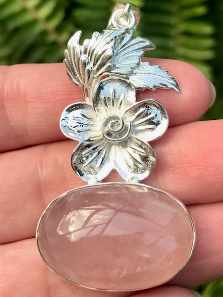 Rose Quartz Flower Pendant - Morganna’s Treasures 