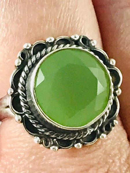 Green Chalcedony Ring Size 7.5 - Morganna’s Treasures 