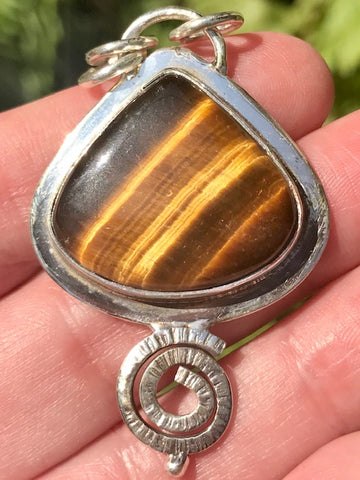 Tigers Eye Pendant - Morganna’s Treasures 