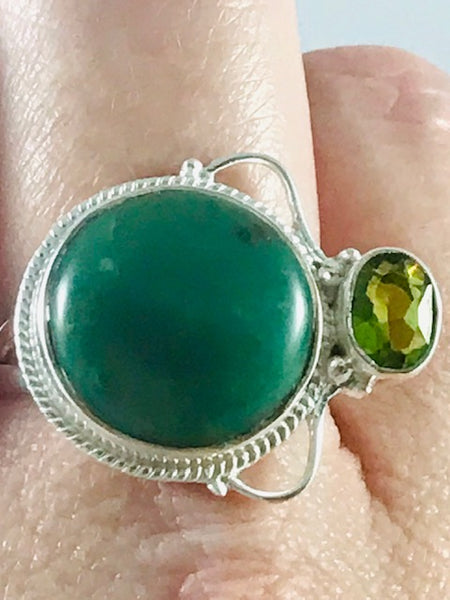 Green Aventurine and Peridot Ring Size 8.5 - Morganna’s Treasures 