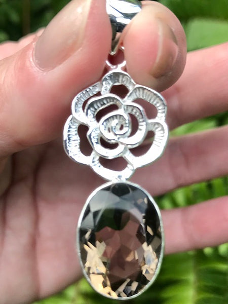 Smoky Quartz Flower Pendant - Morganna’s Treasures 