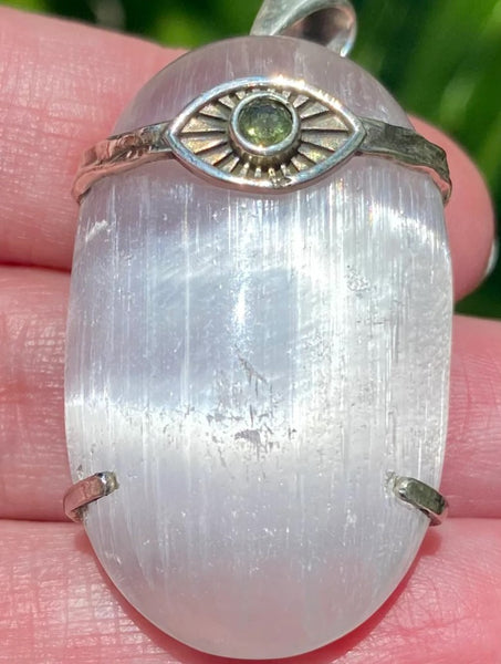 Moldavite and Selenite Eye Pendant - Morganna’s Treasures 