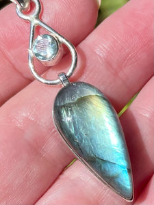 Stunning Labradorite and Blue Topaz Pendant - Morganna’s Treasures 