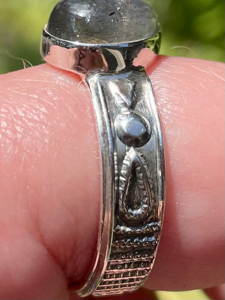 Labradorite Ring Size 9 - Morganna’s Treasures 