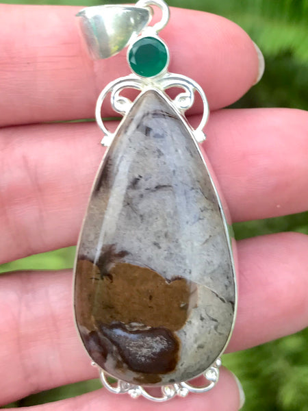 Rock Chalcedony and Green Onyx Pendant - Morganna’s Treasures 