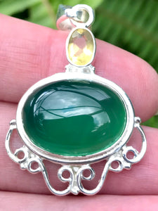 Green Onyx and Citrine Pendant - Morganna’s Treasures 